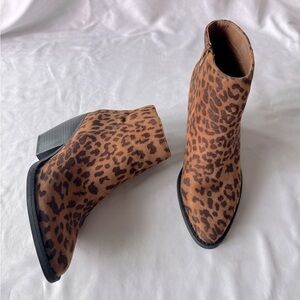 Madden Girl "Klicck" Leopard Print Fabric Ankle Boot Size 7